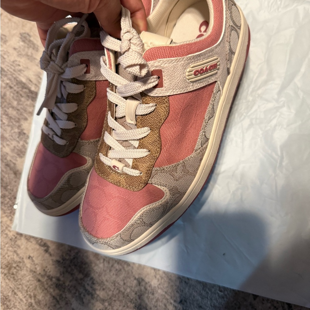 Coach sneakers Pink and Tan Women's